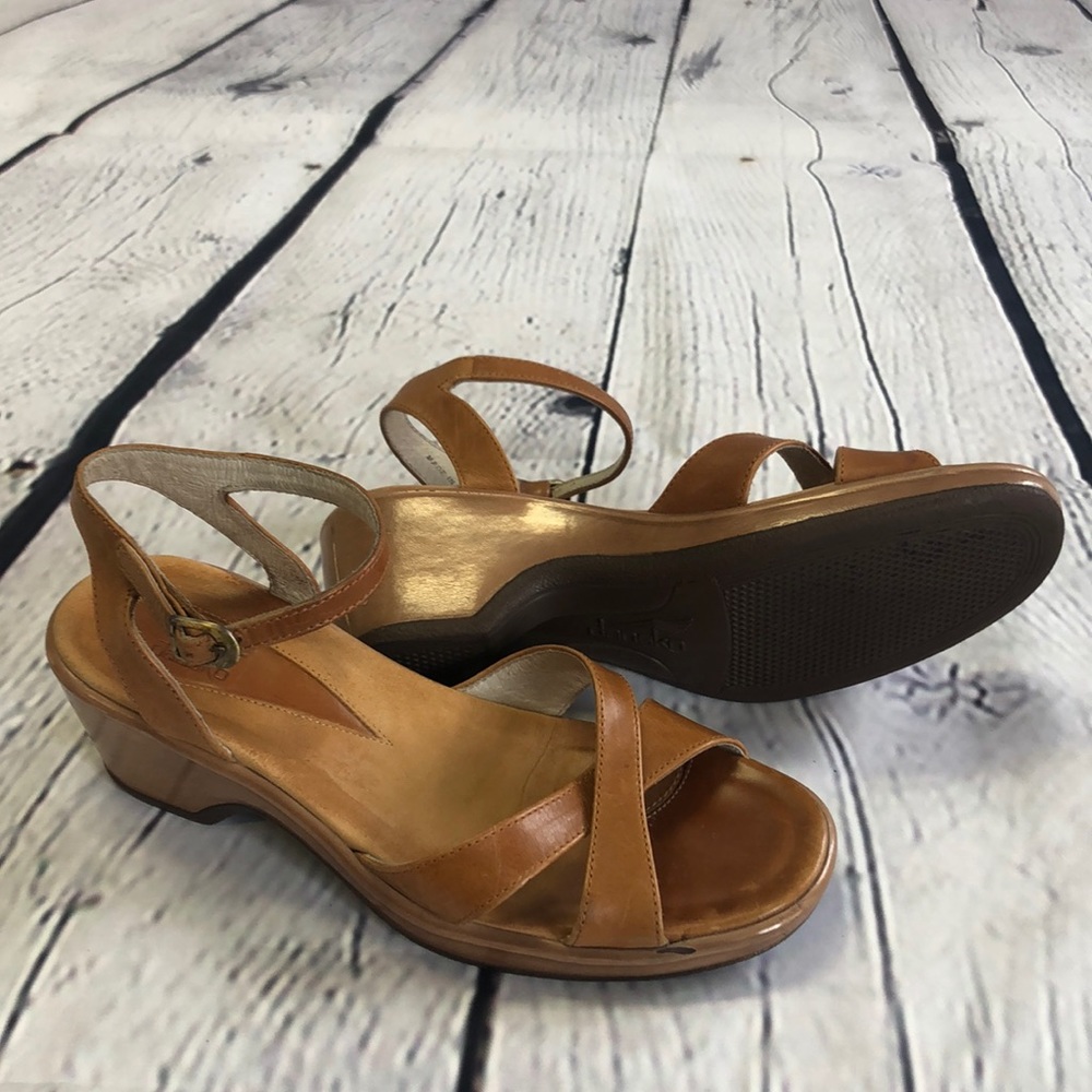 Dansko Cognac strappy sandal